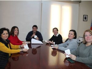 Nules apoya el comercio local con el reparto de 2.000 tickets del parking subterráneo