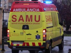 Fallece tras caer del techo de una nave en Canet d’en Berenguer