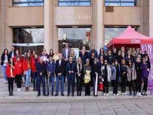 Vila-real clama contra la violència masclista en el 25N