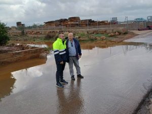 Benlloch inspecciona los efectos del episodio de lluvias “histórico y extraordinario” en Vila-real