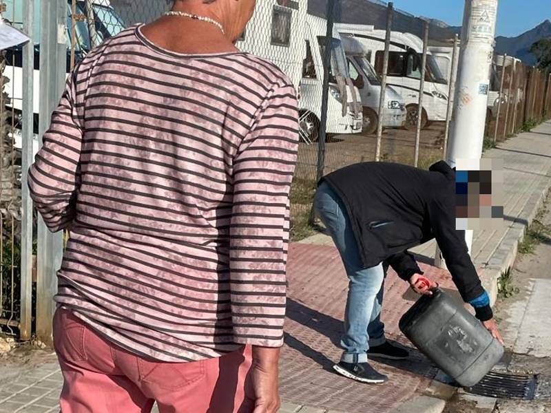 El PP denuncia que autocaravanistas vierten sus aguas fecales en el alcantarillado público de Castelló