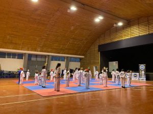 Taekwon-Do Albocàsser acomiada a l’any amb una trobada amb altres escoles