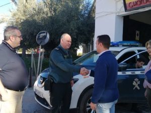 El PP de Nules visita a las fuerzas de seguridad, bomberos, personal sanitario, voluntario y cuidador