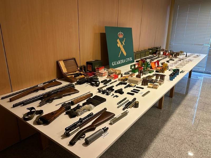 Detenidos en la Comunitat Valenciana por tráfico de munición y posesión ilegal de armas