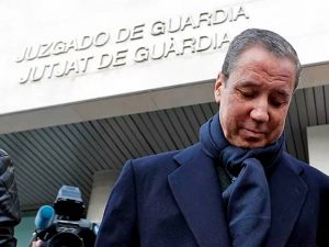 Zaplana niega cuentas en el extranjero, contraprestaciones por las ITV o Parques eólicos y pide su absolución