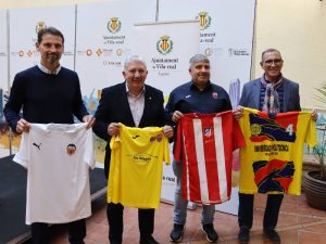 Primer trofeo de fútbol adaptado en Vila-real