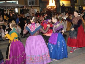 Llega el reparto de coquetas y encendido de hogueras de Sant Antoni 2023 en Benicàssim