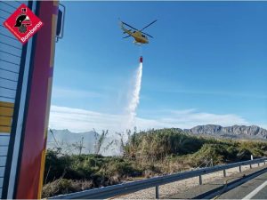 Extinguido el incendio de Pedreguer (Alicante)