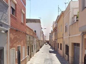 Fallece una mujer en el incendio de su vivienda en el Puerto de Sagunto