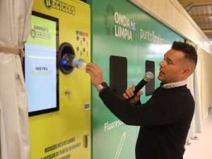 Onda se alía con Ecoembes para formar a la población y conseguir el premio de reciclaje