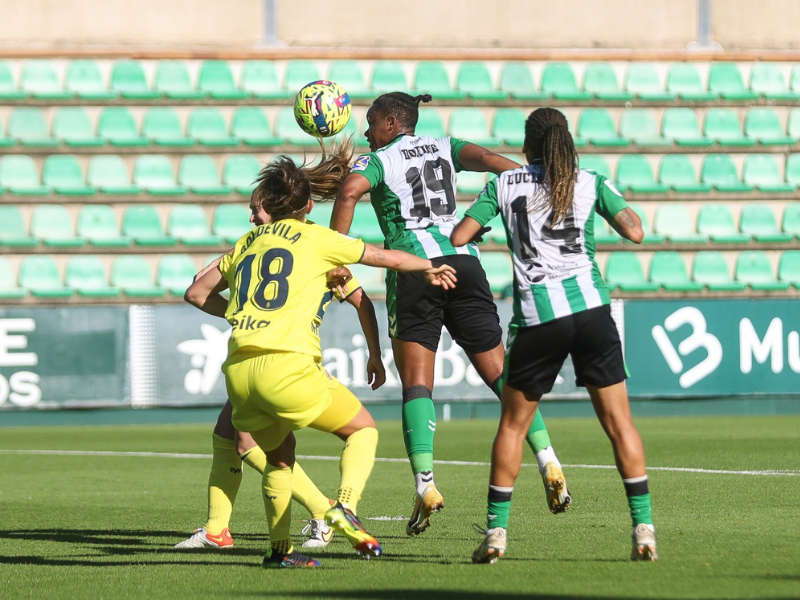 El Villarreal femenino saca un empate contra el Betis