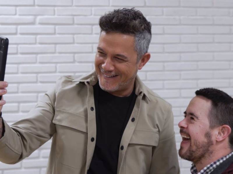 Alejandro Sanz se une a la campaña ‘No Más Acoso’ de Asindown