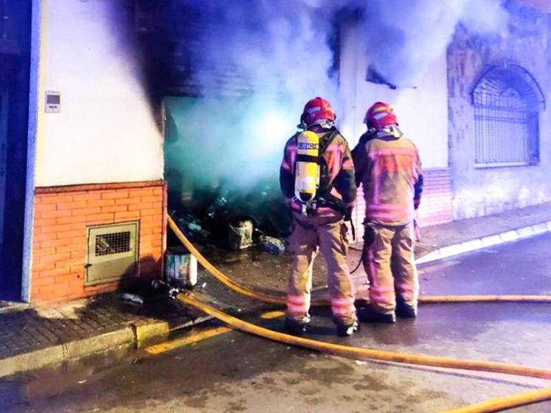 Hombre de Castellón rescatado durante un incendio