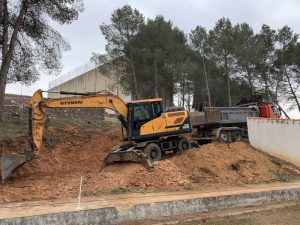 Les Coves de Vinromà inicia la construcción de baños, vestuarios y cantina en su zona deportiva