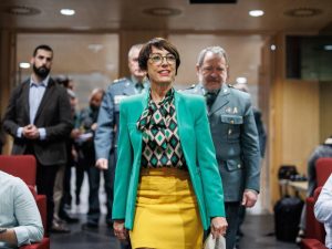 María Gámez renuncia como directora de la Guardia Civil por la implicación de su marido en procedimiento judicial