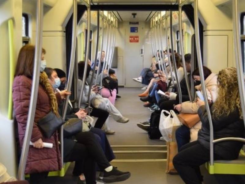 Nuevos asientos, más ergonómicos y en dos colores, en metro y tranvías de la Comunitat Valenciana