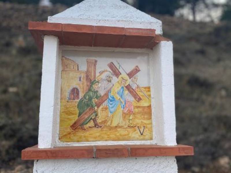 Restauradas las cruces del Calvario en Vistabella – Castellón