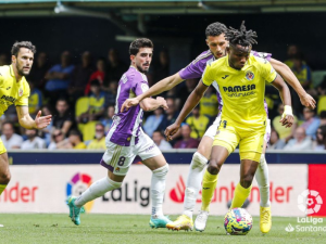 La falta de acierto en las áreas castiga al Villarreal