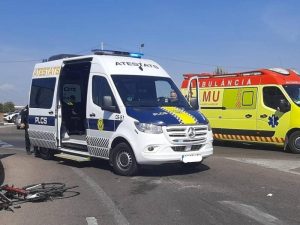 Herido grave un ciclista tras sufrir un accidente en la carretera que une Almassora y Castellón