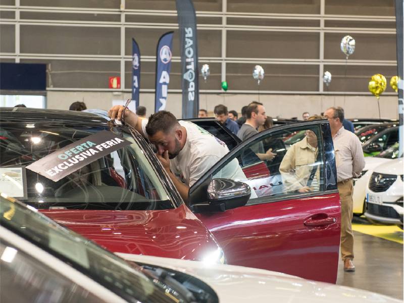 Mas de 1.500 coches y varias gangas en la Feria del Vehículo Selección Ocasión en Valencia