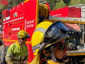 Incendio forestal en Eslida (Castellón)