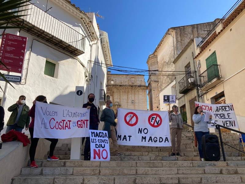 El PSOE y el PP de Les Coves apoyan a Nostra Terra en su lucha contra la Magda en Castellón