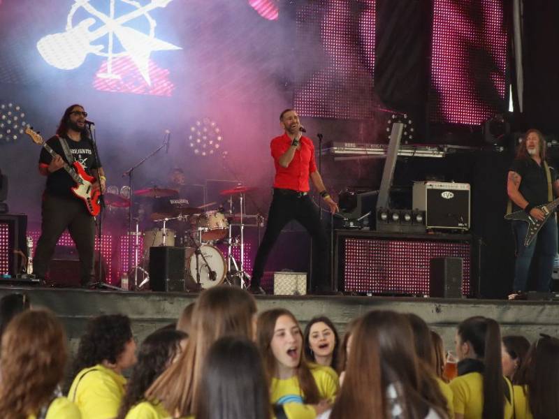 La Pascua Taurina y los conciertos de Sonora llenan de fiesta las calles de Onda (Castellón)