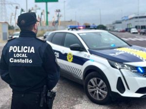 Detenido en Castellón tras sufrir accidente, ebrio, con un coche robado y sin carnet