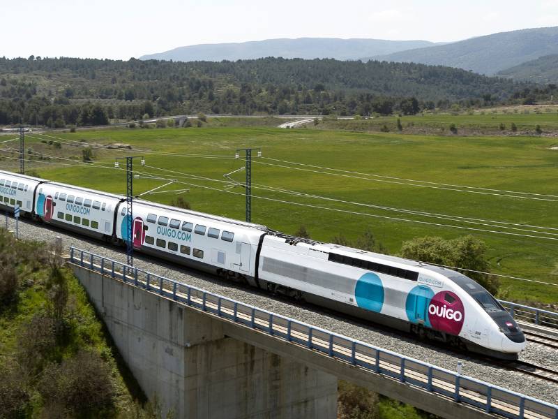 Ouigo estrena su línea de alta velocidad entre Alicante, Albacete y Madrid