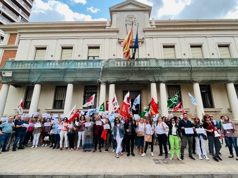 Protesta del personal de Justicia de la provincia ante Subdelegación del Gobierno en Castellón