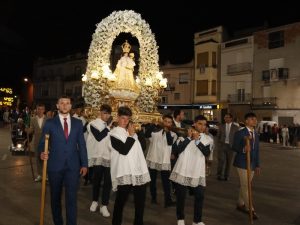 Romería, bureo y paella monumental en la Pascua de Pentecostés 2023 de Cabanes (Castellón)