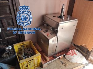 15 detenidos en Benidorm, Finestrat y Polop por fabricación y distribución de anfetaminas y marihuana