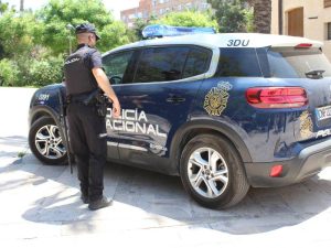 Detenida una trabajadora de un centro sanitario por el hurto de 70 viales de un analgésico alucinógeno – Valencia