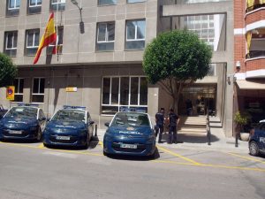 Detenido por falsa denuncia de robo en vehículo y marcharse de un hotel de Gandia sin pagar 510€