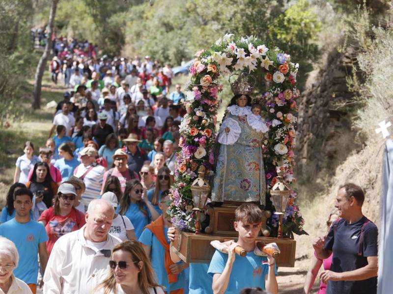 Comienzan 8 días de fiesta tras el homenaje a la Virgen del Buen Suceso en Cabanes (Castellón)