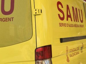 Herido al volcar un camión en La Vall d´Uixó (Castellón)