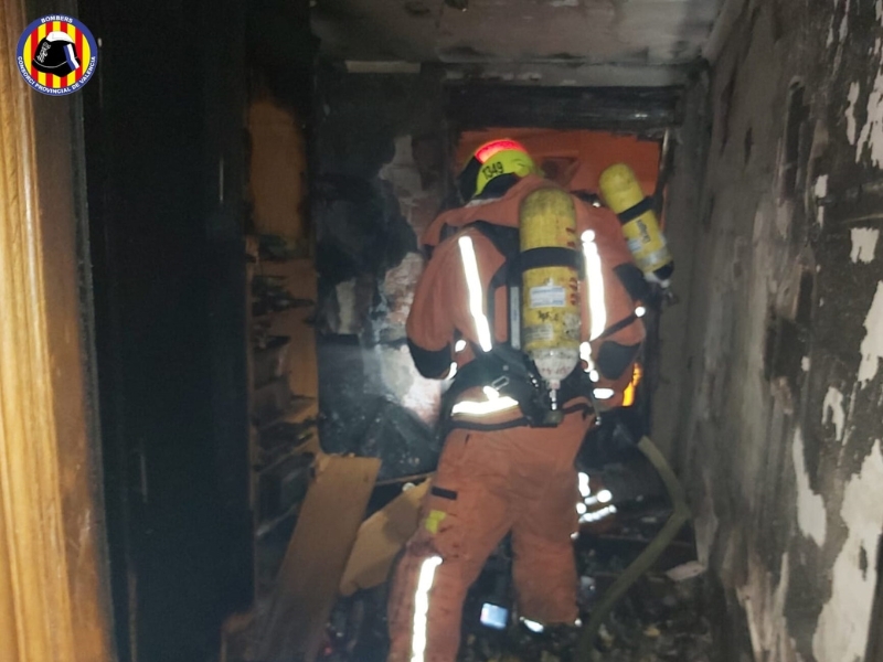 Incendio de madrugada en una vivienda de Llíria – Valencia