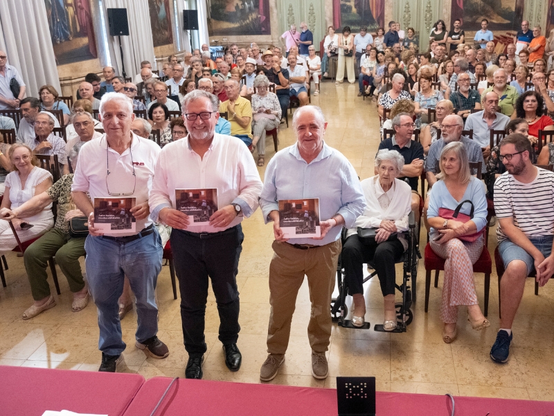 La Diputación de Castellón publica «Aules buides, escoles oblidades», un libro de los periodistas Ernest Nabàs y Javier Andrés