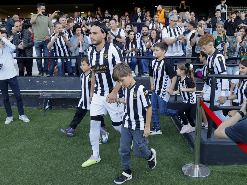 El Castellón busca conquistar Riazor