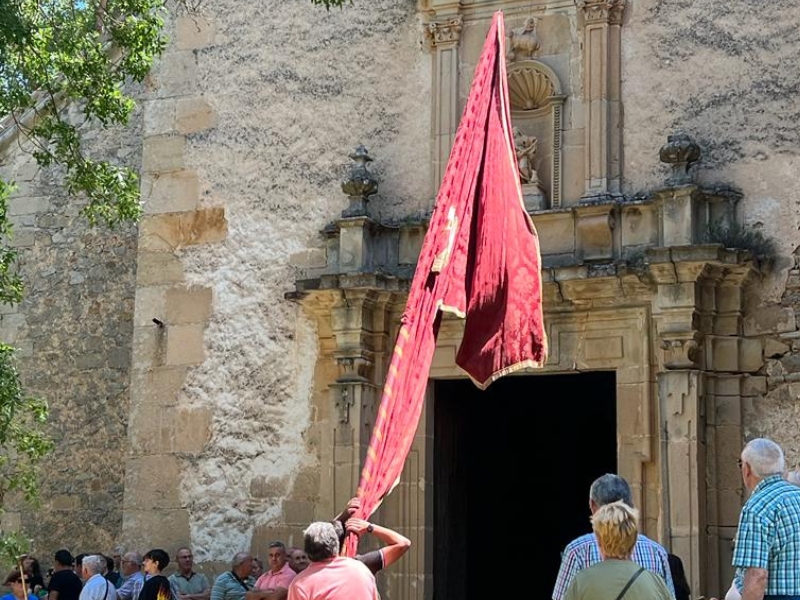 El nacimiento de San Juan Bautista une a los vecinos y vecinas de Vistabella en el ermitorio de Sant Joan de Penyagolosa – Castellón