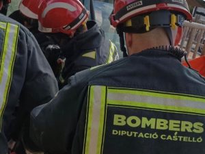 Accidente entre turismo y camión en la AP-7 a la altura de La Llosa – Castellón