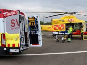 Efectivos de bomberos rescatan a ciclista lesionado en pista forestal de Llombai – Valencia