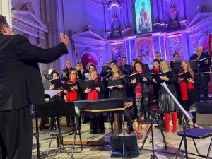 Concierto de Verano 2023 de ‘La Coral Borrianenca’ en el Racó de l’Abadia en Burriana (Castellón)