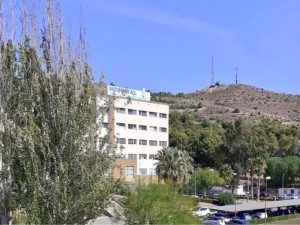 Fallece un niño de siete años tras caerle encima un pilar de la casa donde jugaba en Sax – Alicante