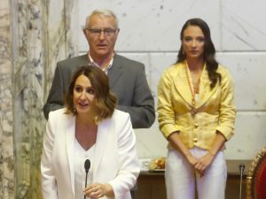 María José Catalá se convierte en la nueva alcaldesa de València con el apoyo del PP y sin el respaldo de Vox