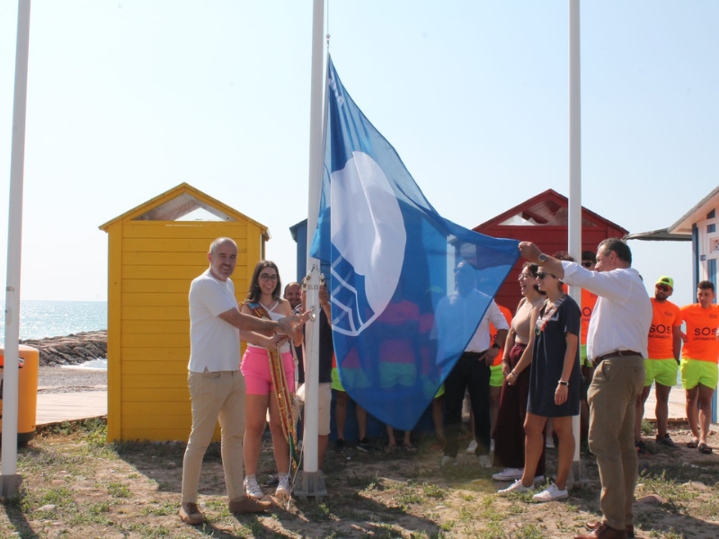 Cuatro banderas azules afianzan como referente turístico las playas de Moncofa – Castellón