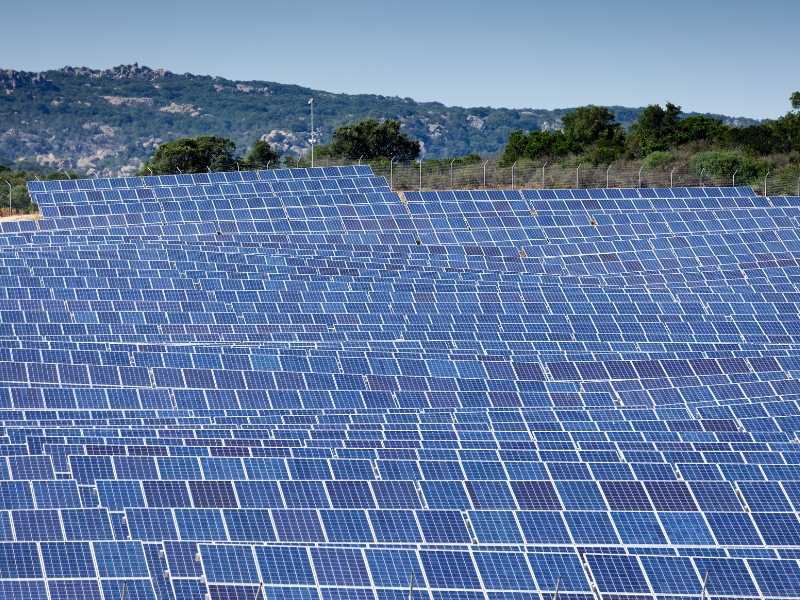 3.300 personas expresan con alegaciones y firmas su rechazo  a las macroplantas fotovoltaicas en Vilafamés – Castellón