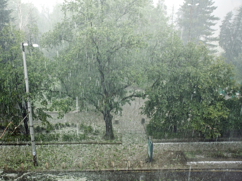 Aviso amarillo en todo el interior de Castellón y probabilidad de tormentas con granizo