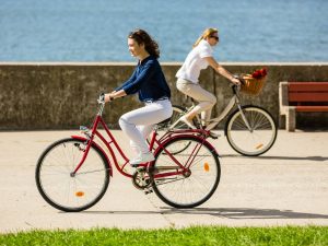 ConBici se moviliza contra la eliminación de carriles bici y la reducción del transporte en Castelló y otras ciudades