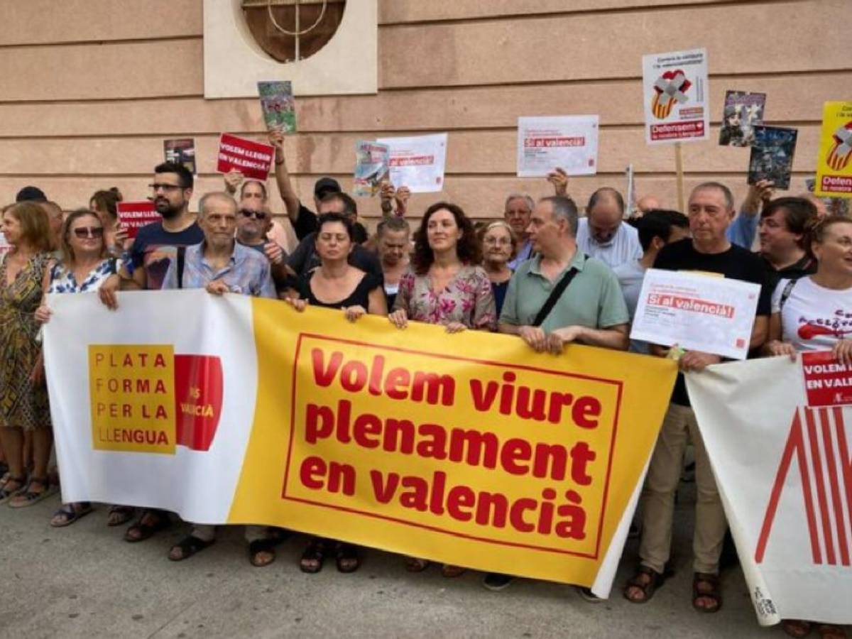 Compromís impulsa una moción por la protección de la cultura y el valenciano en la Plana Baixa